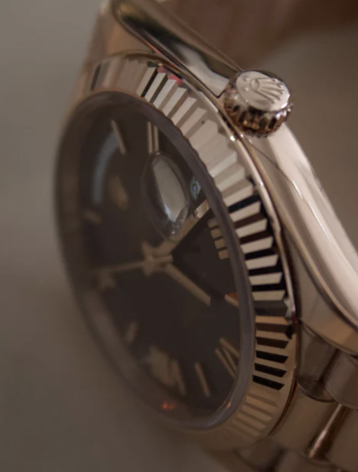 Rolex Daydate 40 ' Presidential " Rose Gold Chocolate Roman Dial